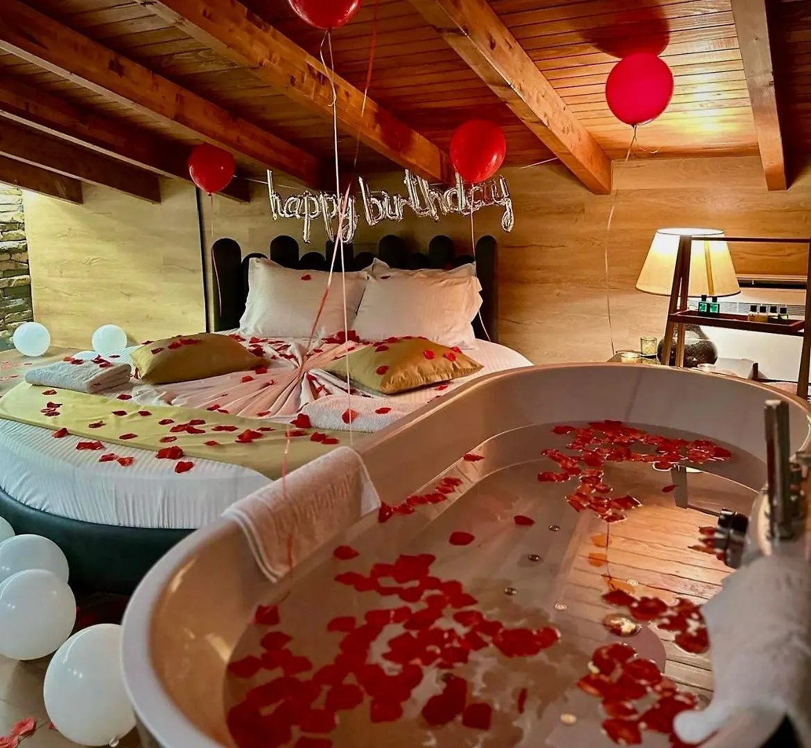 Pensión Hotel Bujtina Ajazi Golem  Albania