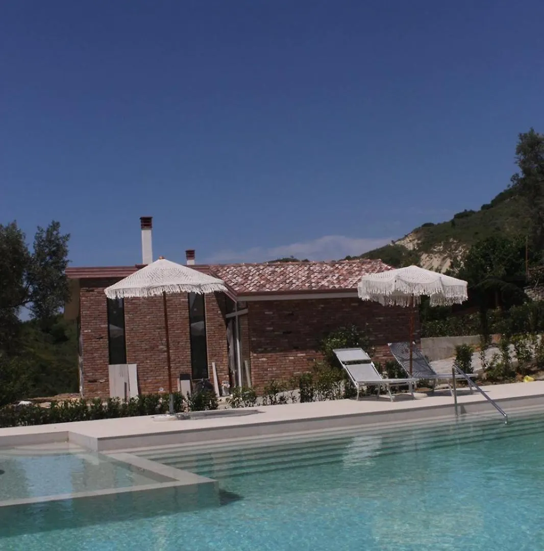 Hotel Bujtina Ajazi Golem  Pensión